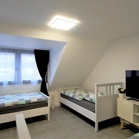 Maye Oberhausen Deluxe * Oberhausen (North Rhine-Westphalia)
