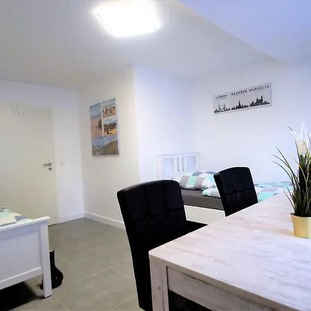 Apartment Maye Oberhausen Deluxe *